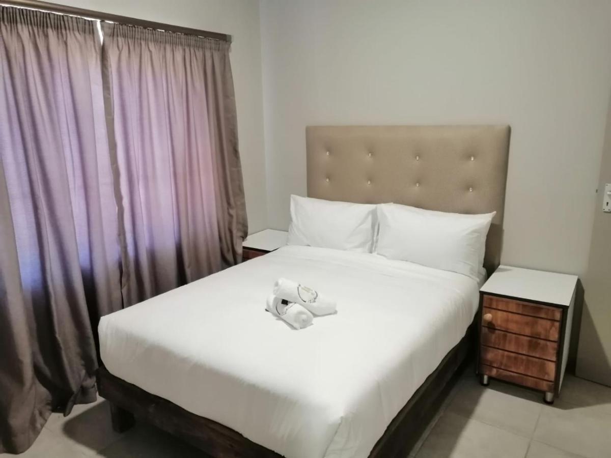 La Gracia Lodge Louis Trichardt Extérieur photo